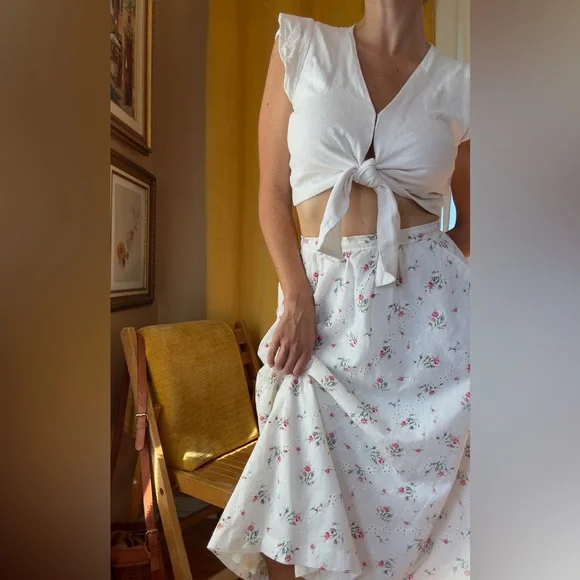 Vintage White Hand Sewn Floral Eyelet Midi with Pockets XS - Picture 2 of 14